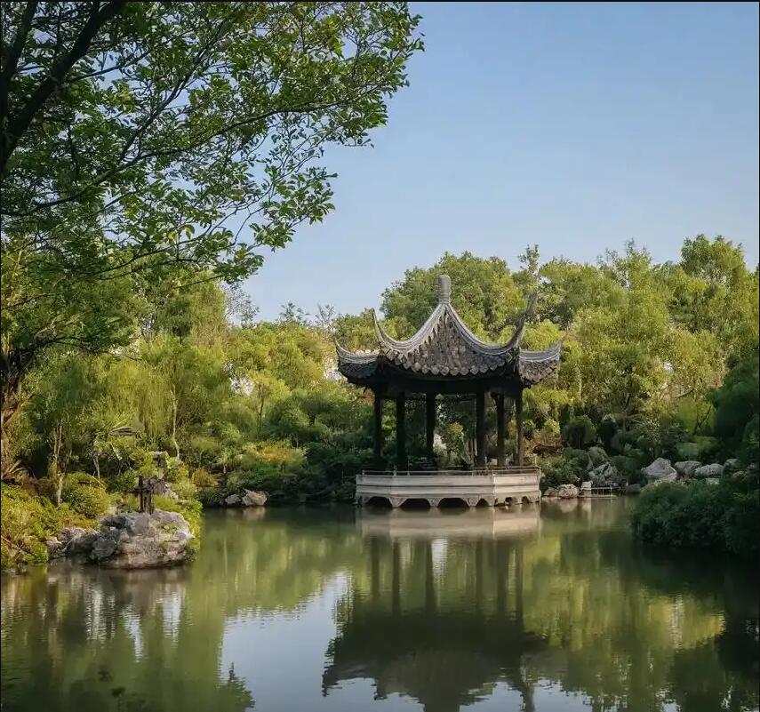 株洲石峰夏日餐饮有限公司